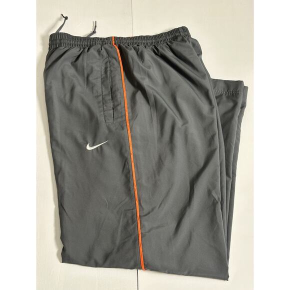Nike Men's Dri Fit Gray Track Training Pants Nylon Lined Size (M) Y2K‎ Joggers - Picture 15 of 16
